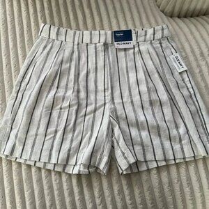 Old Navy White/Black Striped Extra High Rise Shorts